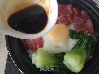 香肠煲仔饭的做法步骤：11