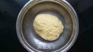 甜蜜玉米饼的做法步骤：2