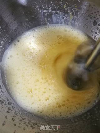 巧克力豆甜甜圈蛋糕的做法步骤：4