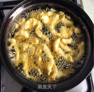 椒盐蘑菇的做法步骤：6