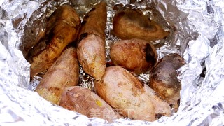坤博砂锅烤红薯的做法步骤：16