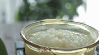 【小森妈妈菜谱】养颜银耳羹的做法步骤：6