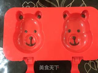 维尼熊雪糕的做法步骤：2