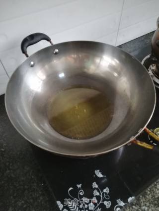 土豆烧五花肉的做法步骤：4