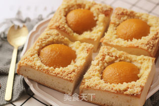 外酥内软果香滴。【黄桃香酥面包】的做法步骤：17