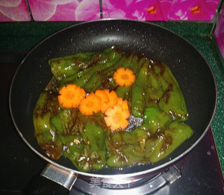 糖醋虎皮椒的做法步骤：12