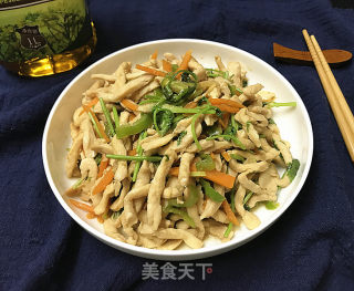 小炒鸡胸肉的做法步骤：13