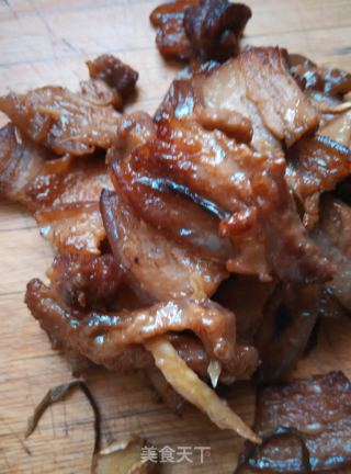 五花肉炒雪里蕻的做法步骤：1