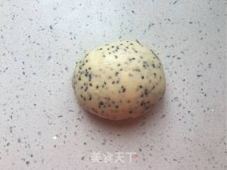 芝麻肉松麻薯包的做法步骤：6