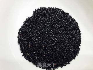 黑米红豆浆的做法步骤：2