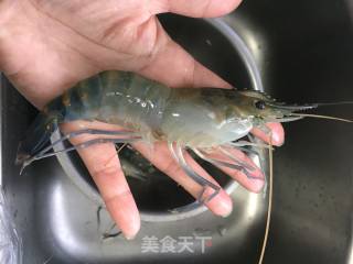 黄金蒜泥虾的做法步骤：3