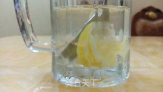 蜂蜜柠檬水的做法步骤：7
