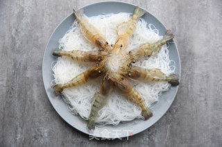 烤箱食谱之蒜蓉粉丝蒸虾的做法步骤：6