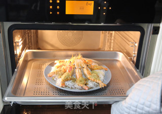 烤箱食谱之蒜蓉粉丝蒸虾的做法步骤：10