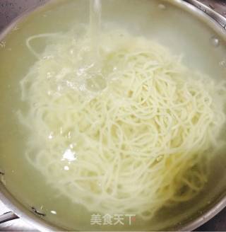 凉面的做法步骤：7