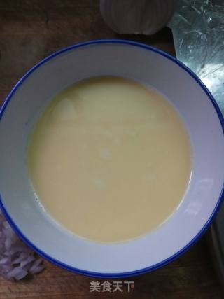 蒸鸡蛋的做法步骤：1