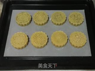 广式月饼的做法步骤：6