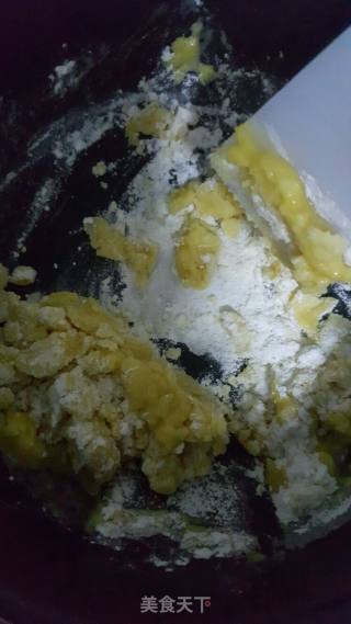 蔓越莓玫瑰花的做法步骤：1