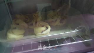 蔓越莓玫瑰花的做法步骤：8