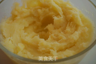 意式黑胡椒土豆泥塔的做法步骤：5
