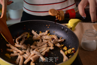 【小森妈妈菜谱】爆炒猪肚的做法步骤：5