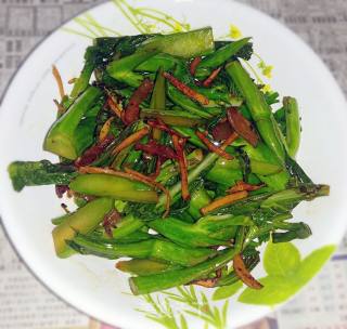 姜丝炒芥兰的做法步骤：4