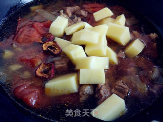 西红柿土豆牛肉汤的做法步骤：10