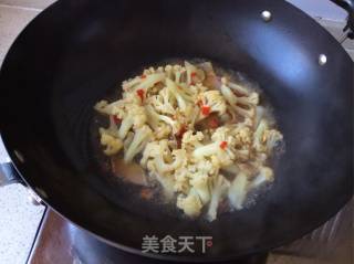 腊肉片炒花菜的做法步骤：4