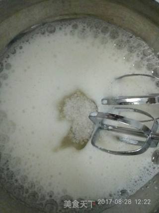 电饭煲版海棉蛋糕的做法步骤：3