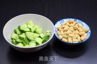 宫保鸡丁的做法步骤：3