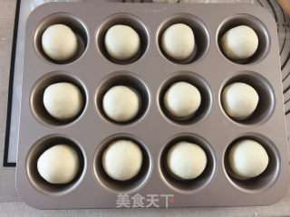 椰蓉小餐包的做法步骤：12