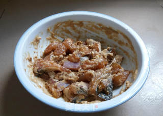 香酥炸鱼块的做法步骤：3