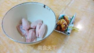 香酥炸鸡翅的做法步骤：1