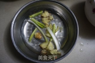 芹菜炒牛肉的做法步骤：5