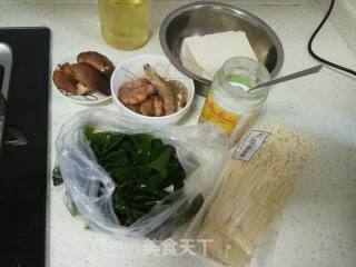 鲜虾海带汤的做法步骤：1