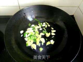 清炖鲫鱼的做法步骤：4