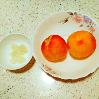 黄桃罐头的做法步骤：1