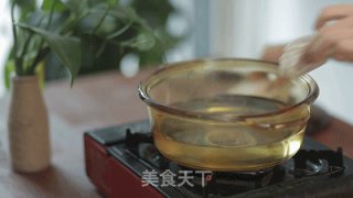 【小森妈妈菜谱】备孕药膳-当归金银花暖宫汤的做法步骤：5