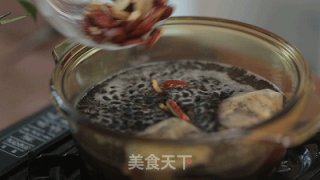 【小森妈妈菜谱】备孕药膳-当归金银花暖宫汤的做法步骤：6