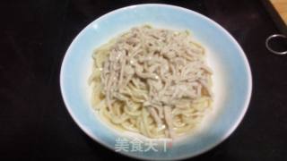 鱼汤肉丝面的做法步骤：9