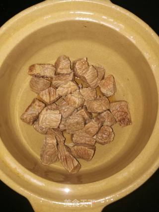 番茄牛肉汤的做法步骤：3
