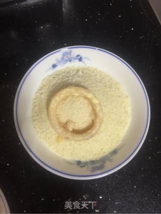 酥炸鱿鱼圈的做法步骤：6