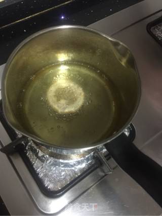 酥炸鱿鱼圈的做法步骤：7