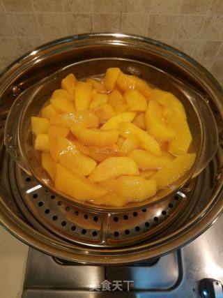无水蒸黄桃的做法步骤：5