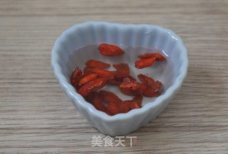 桃胶银耳羹的做法步骤：6