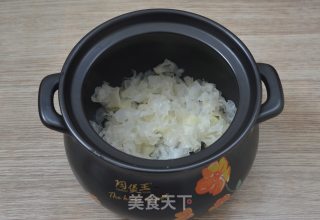 桃胶银耳羹的做法步骤：7