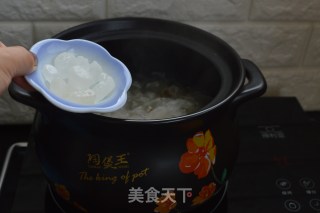 桃胶银耳羹的做法步骤：11