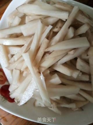 干煸双丝的做法步骤：1