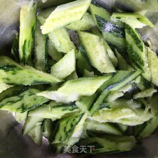 爽脆黄瓜的做法步骤：3