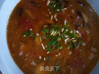 蕃茄肉片香菇汤的做法步骤：9